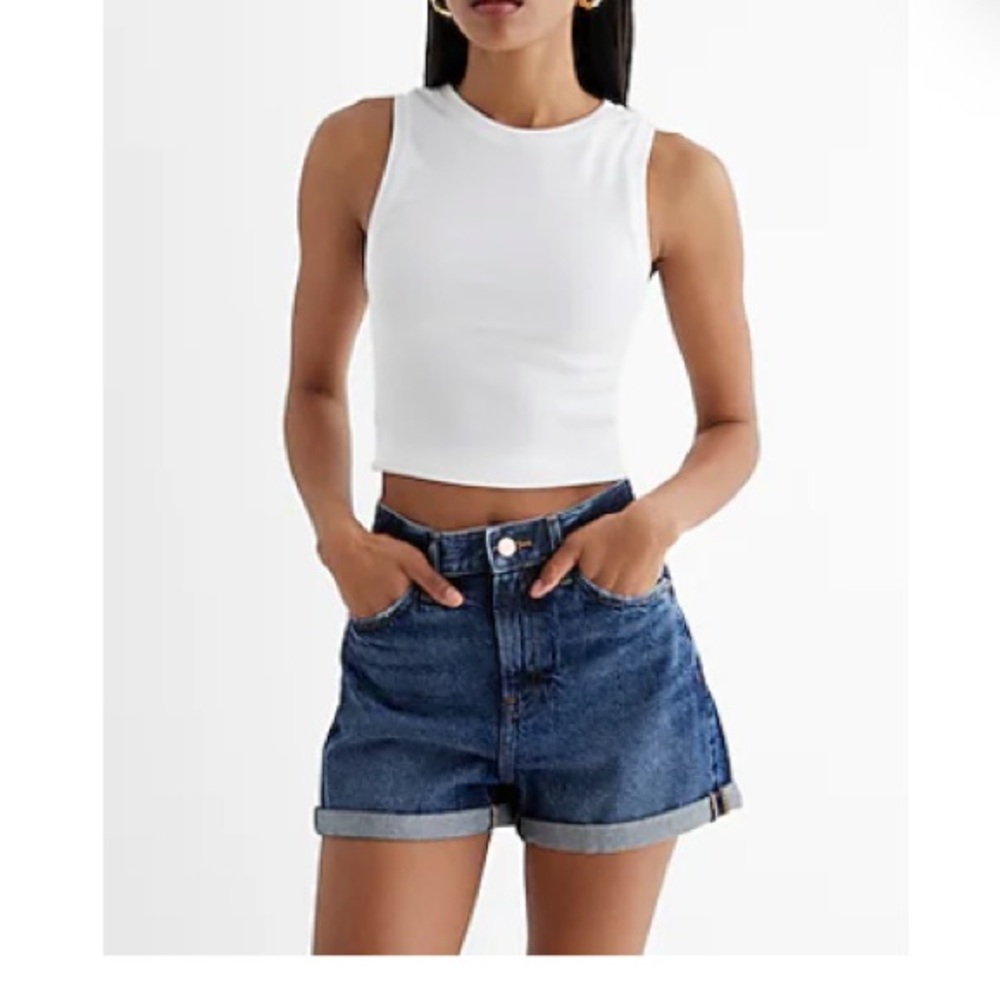 Express High Waisted Medium
Wash Rolled Hem
Jean Shorts Women Sz 12